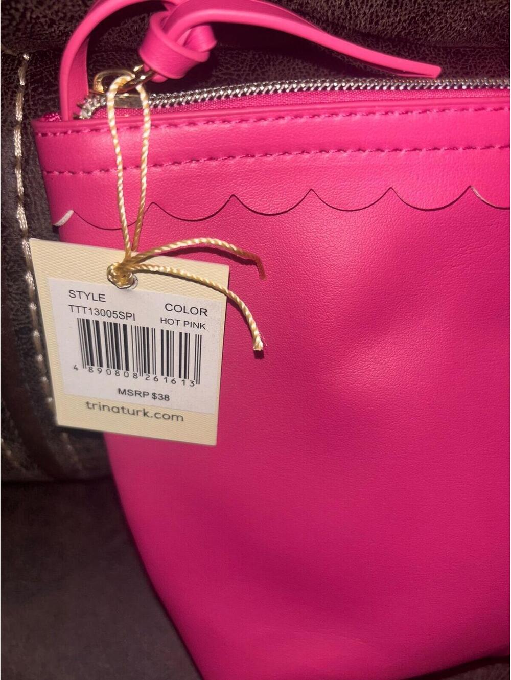 Trina Turk Hot Pink Scalloped Cosmetic Makeup Bag NWT Pouch - Picture 4 of 7